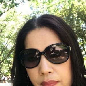 Meet your Posher, Elisa